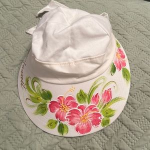 Super Cute Hat Bought in Hawaii. One owner. One size. Smoke free home.
